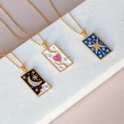 Necklace Epoxy Tarot Compass