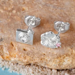 Disney Earring Diamante Hibiscus & Camera