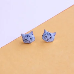 Earring Cat Grey