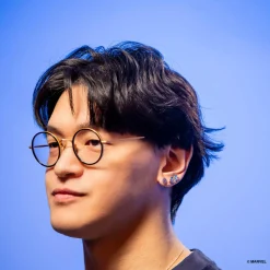 Marvel Epoxy Earring Captain America