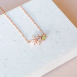 Necklace Flower and Leaves